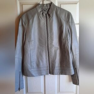 Sefanel leather cropped moto jacket size L. Leather Vera Pelle Leather